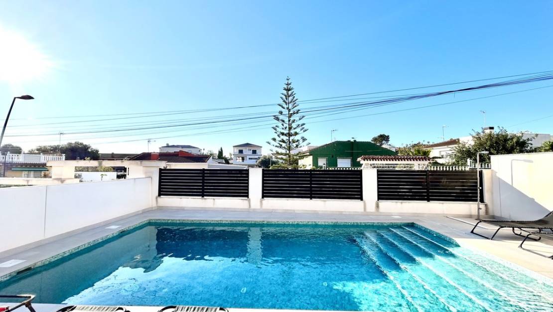 Sale - Villa - Orihuela - Los Balcones
