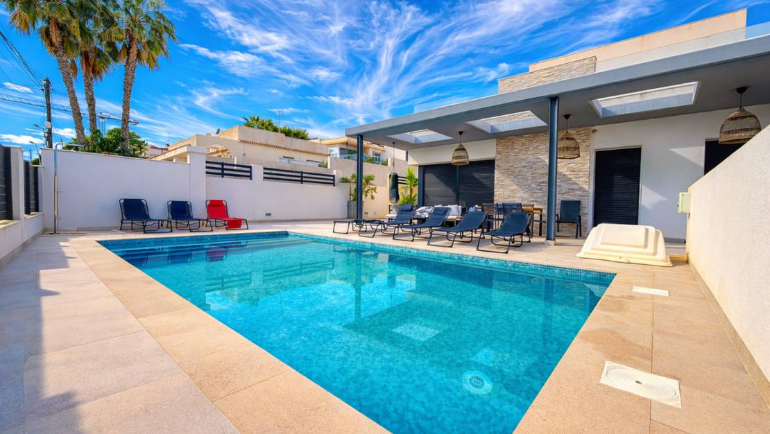 Sale - Villa - Orihuela - Los Balcones