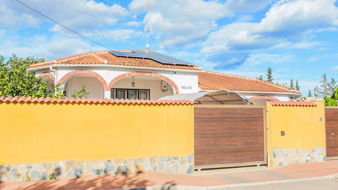 Sale - Villa - Orihuela - Los Balcones