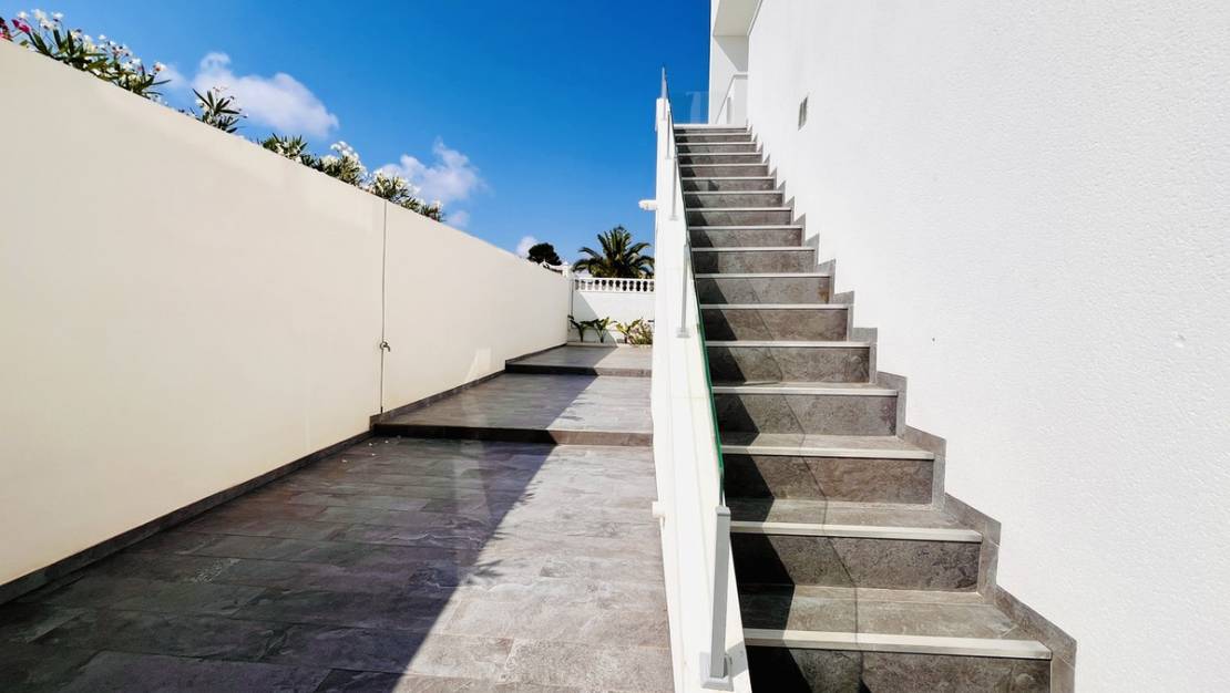 Sale - Villa - Orihuela - Los Balcones