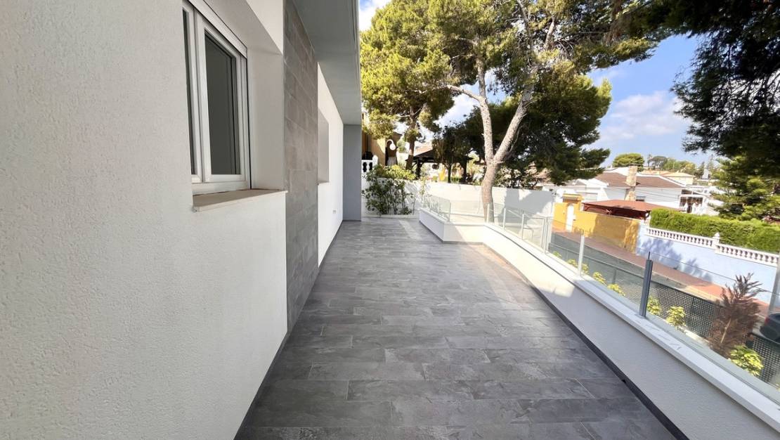 Sale - Villa - Orihuela - Los Balcones