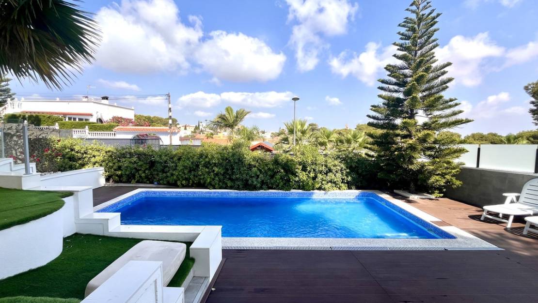 Sale - Villa - Orihuela - Los Balcones