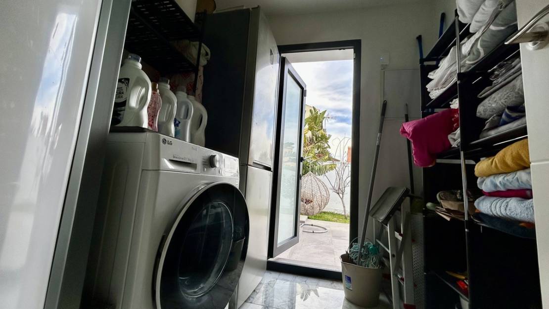 Sale - Villa - Orihuela - Los Balcones