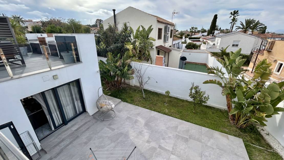 Sale - Villa - Orihuela - Los Balcones
