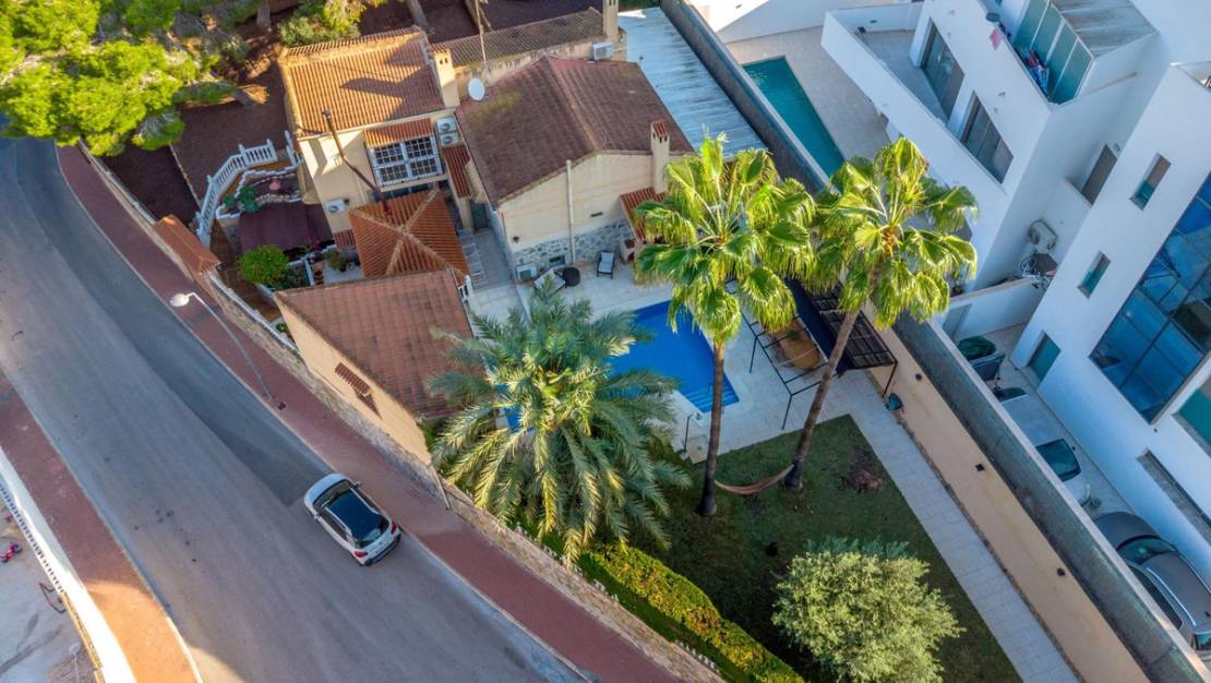 Sale - Villa - Orihuela - Los Balcones