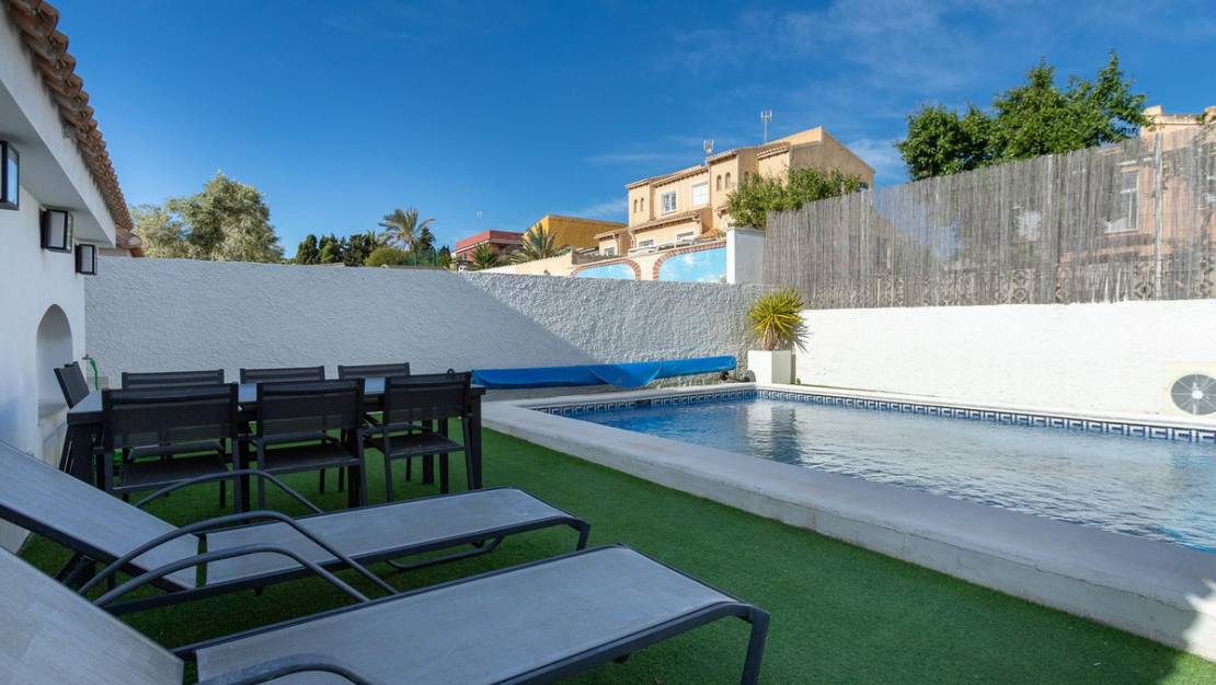 Sale - Villa - Orihuela - Los Balcones
