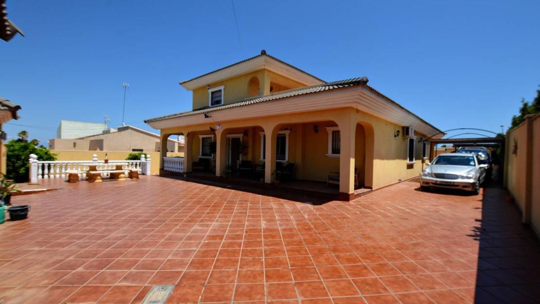 Sale - Villa - Orihuela - Los Balcones