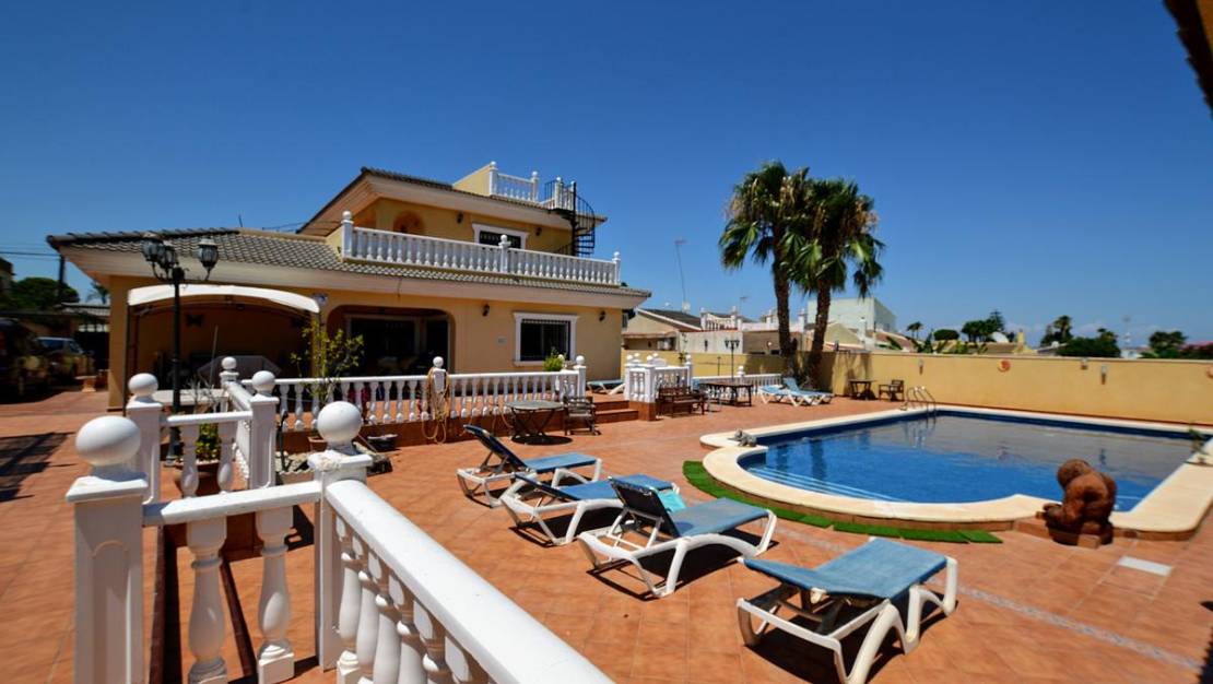 Sale - Villa - Orihuela - Los Balcones