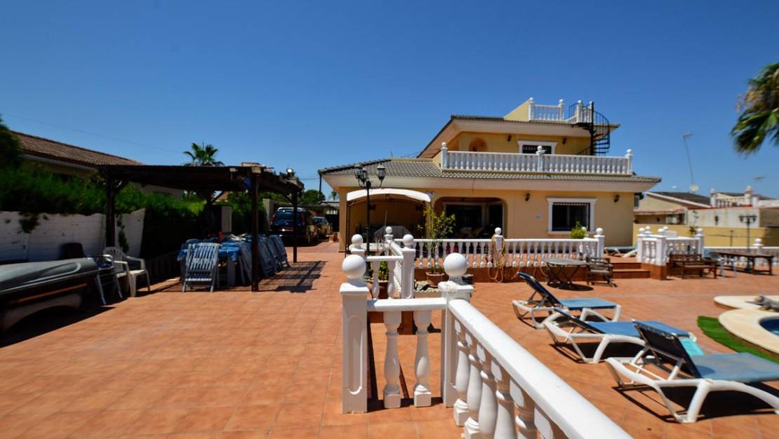 Sale - Villa - Orihuela - Los Balcones