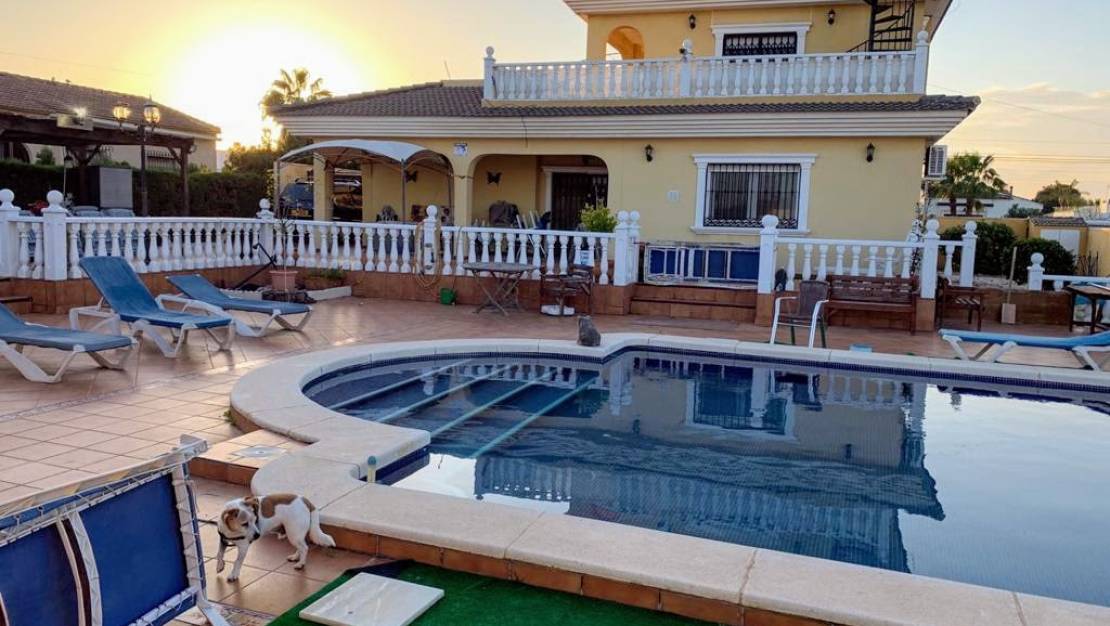 Sale - Villa - Orihuela - Los Balcones
