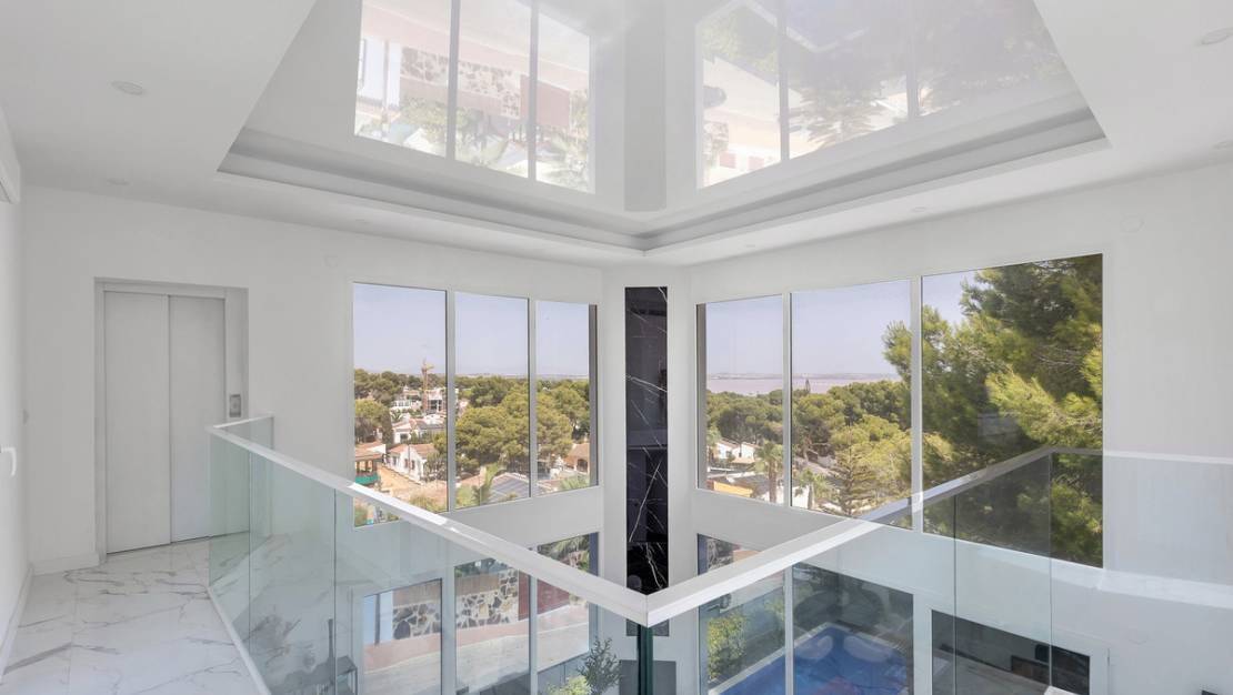 Sale - Villa - Orihuela - Los Balcones