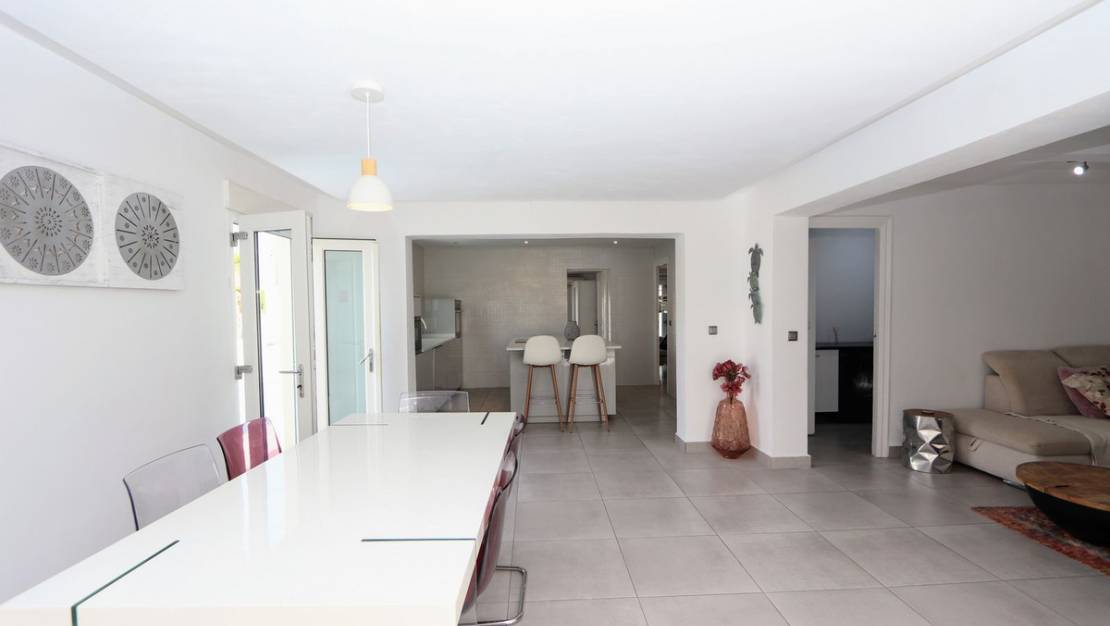 Sale - Villa - Orihuela - Los Balcones