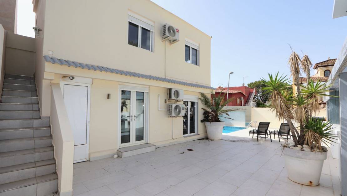 Sale - Villa - Orihuela - Los Balcones