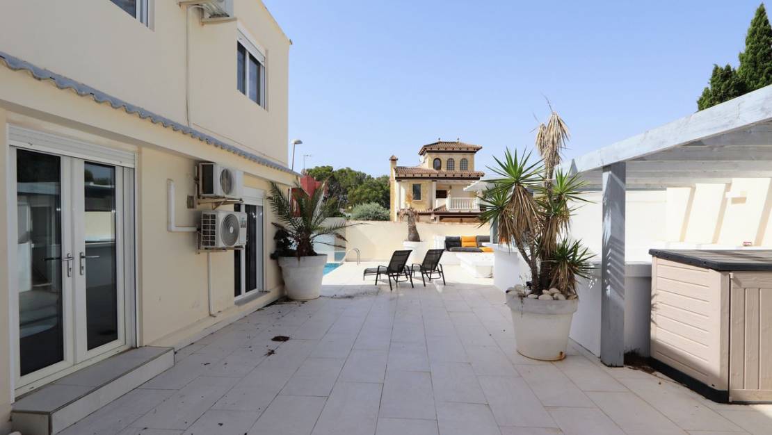 Sale - Villa - Orihuela - Los Balcones