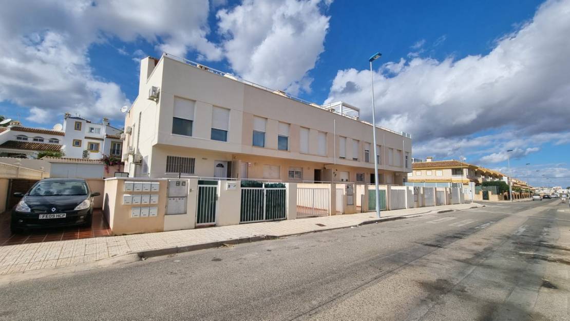 Sale - Villa - Orihuela - Los Dolses