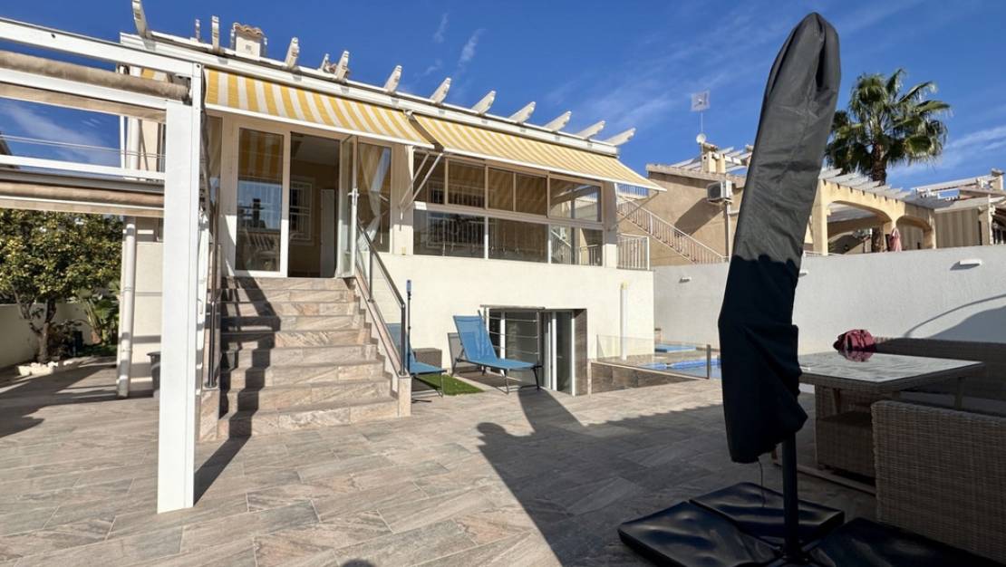 Sale - Villa - Orihuela - Los Dolses