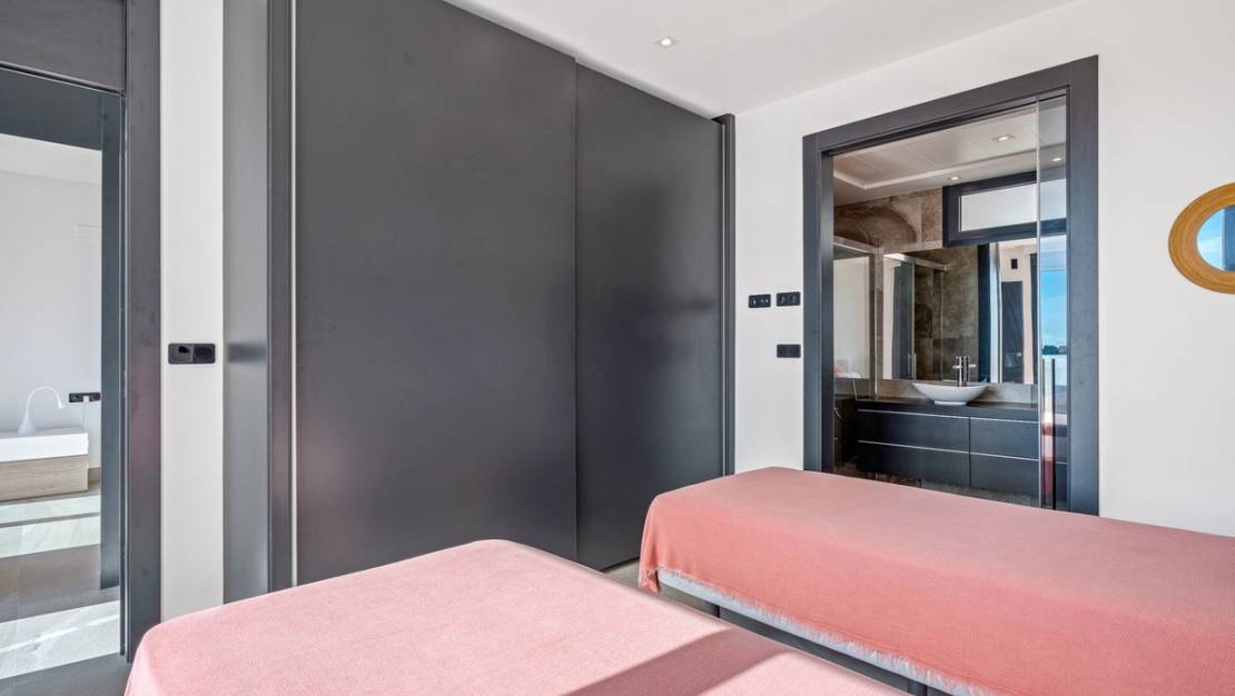 Sale - Villa - Orihuela - Los Dolses