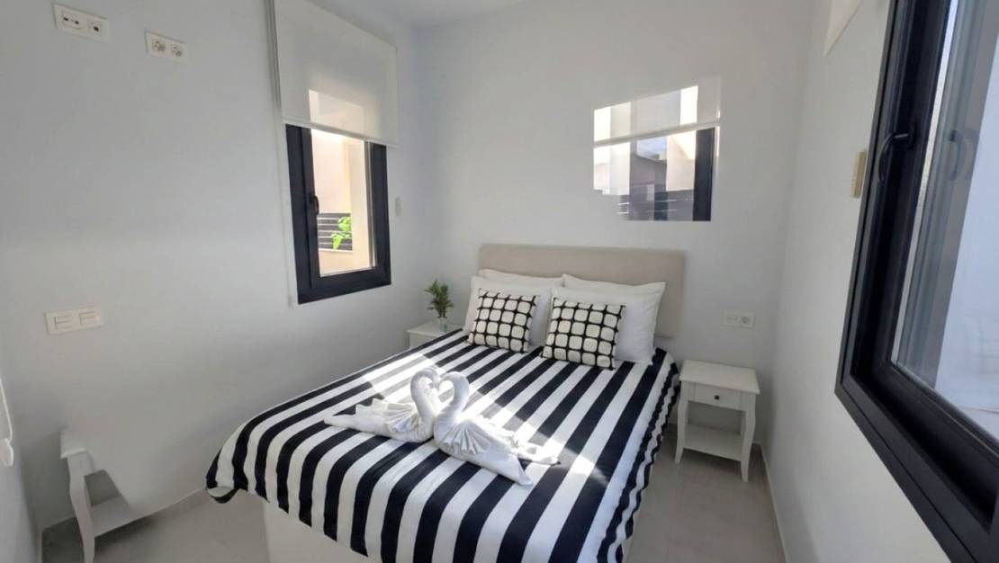 Sale - Villa - Orihuela - Los Dolses