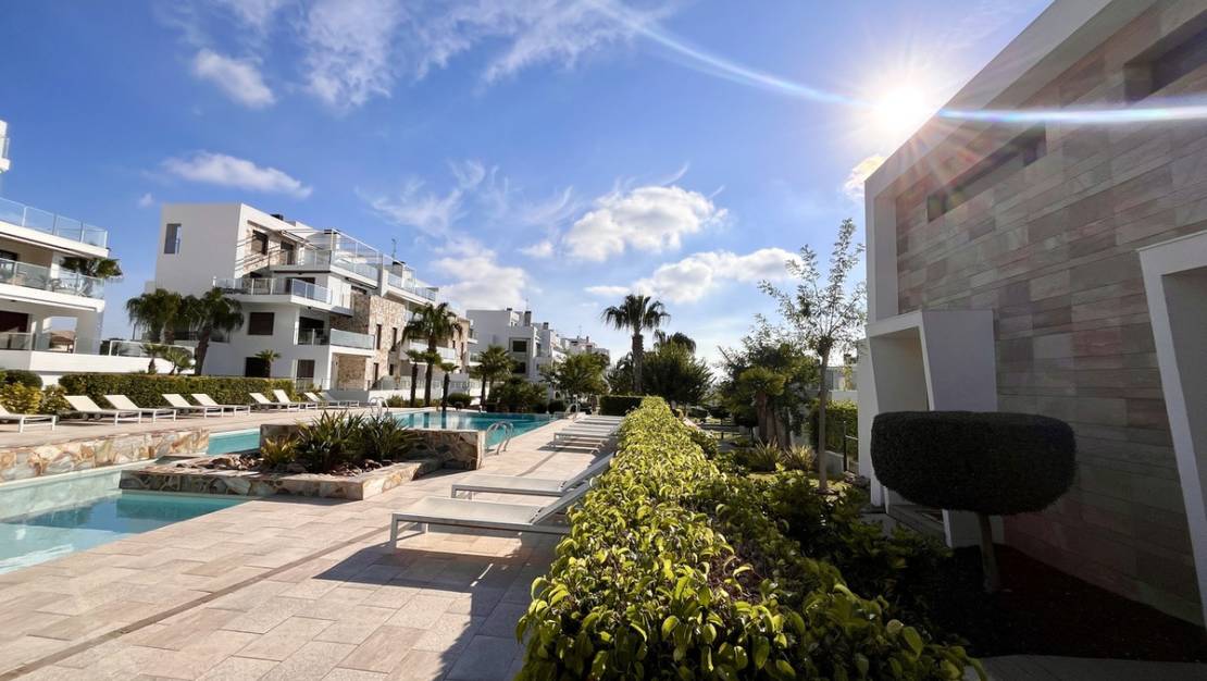 Sale - Villa - Orihuela - Los Dolses