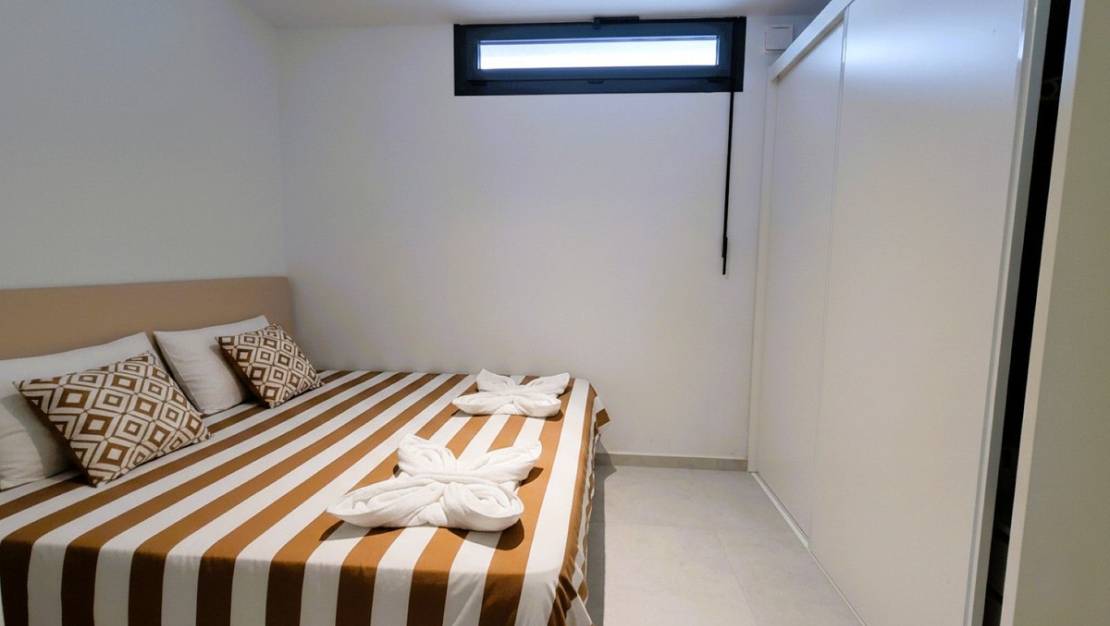 Sale - Villa - Orihuela - Los Dolses