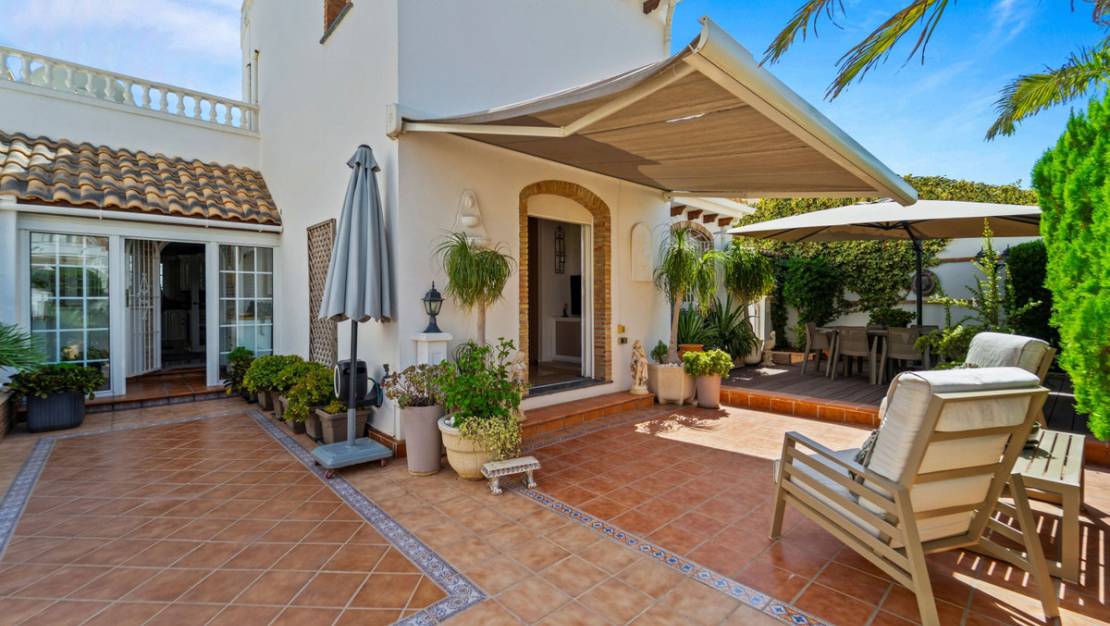 Sale - Villa - Orihuela - Los Dolses