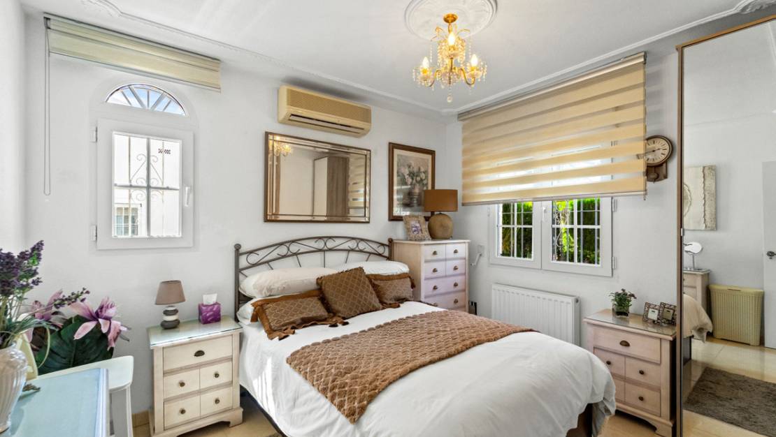 Sale - Villa - Orihuela - Los Dolses