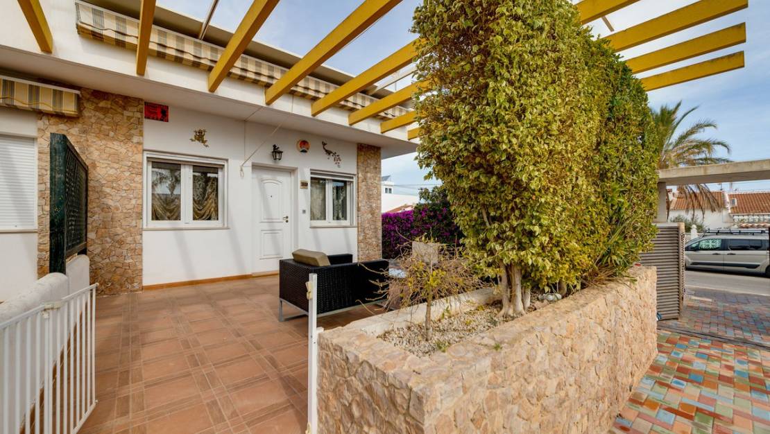 Sale - Villa - Orihuela - Mil Palmeras