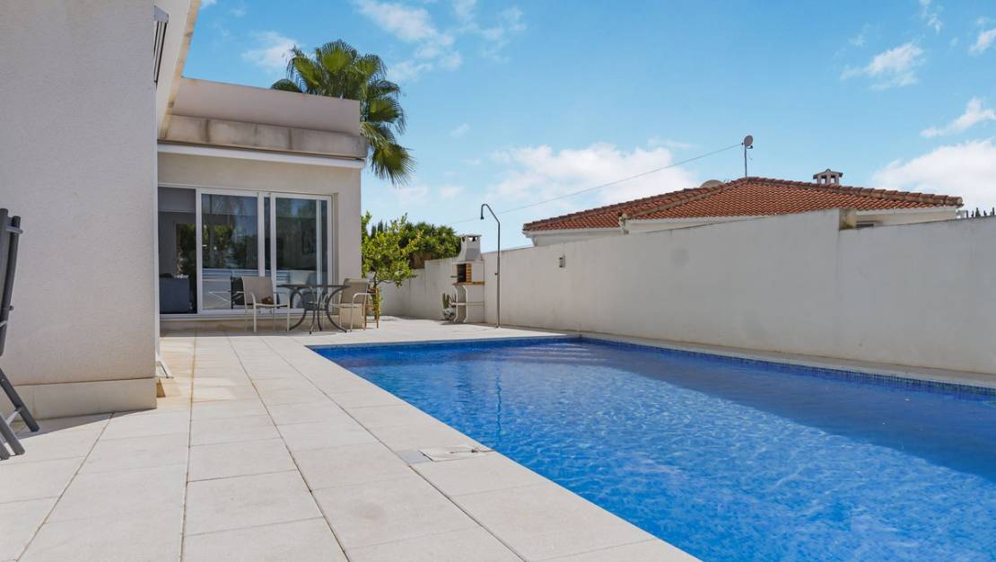 Sale - Villa - Orihuela - Mil Palmeras