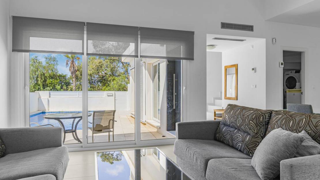 Sale - Villa - Orihuela - Mil Palmeras