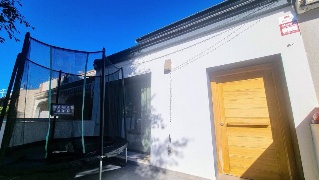Sale - Villa - Orihuela - Mil Palmeras