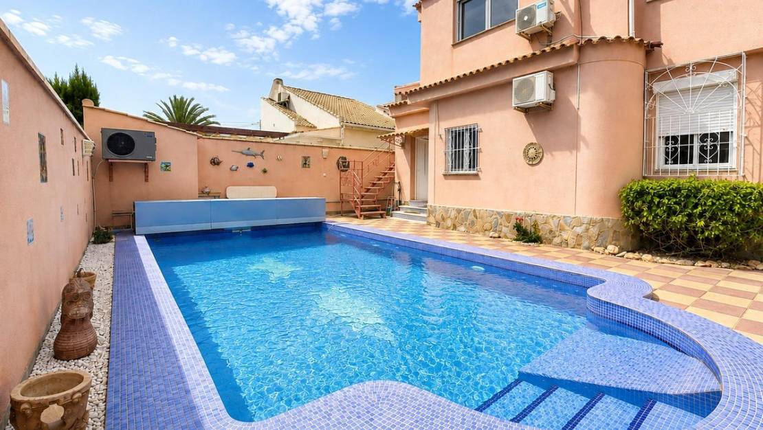 Sale - Villa - Orihuela - Mil Palmeras