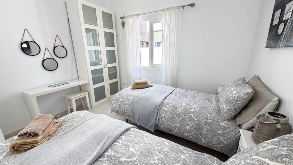 Sale - Villa - Orihuela - Mil Palmeras