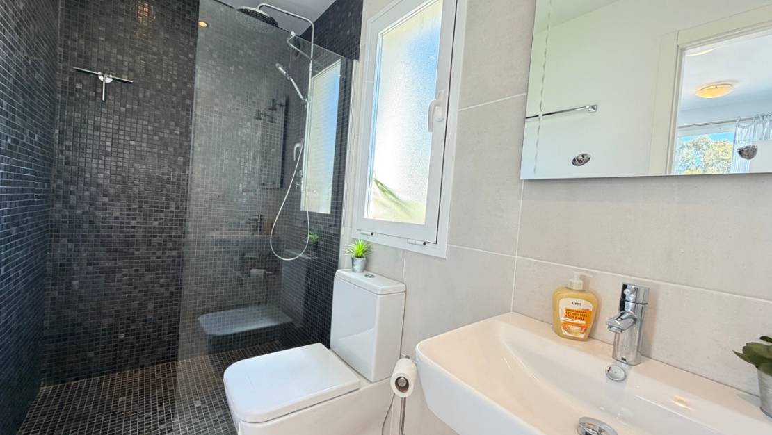Sale - Villa - Orihuela - Mil Palmeras