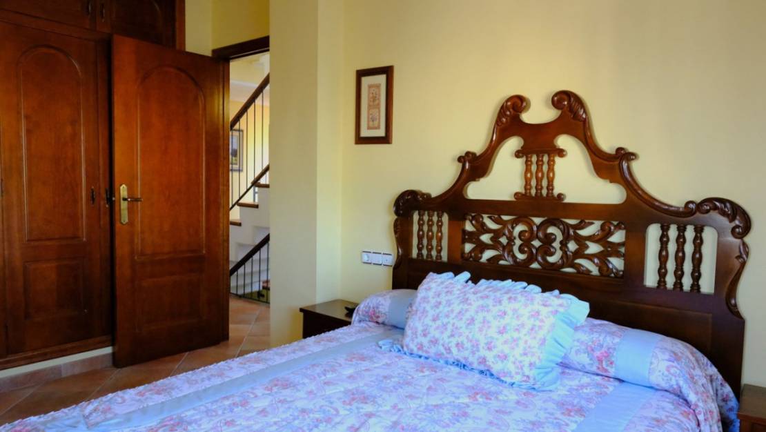 Sale - Villa - Orihuela - Orihuela Centro