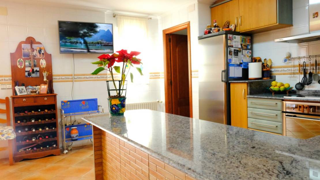 Sale - Villa - Orihuela - Orihuela Centro
