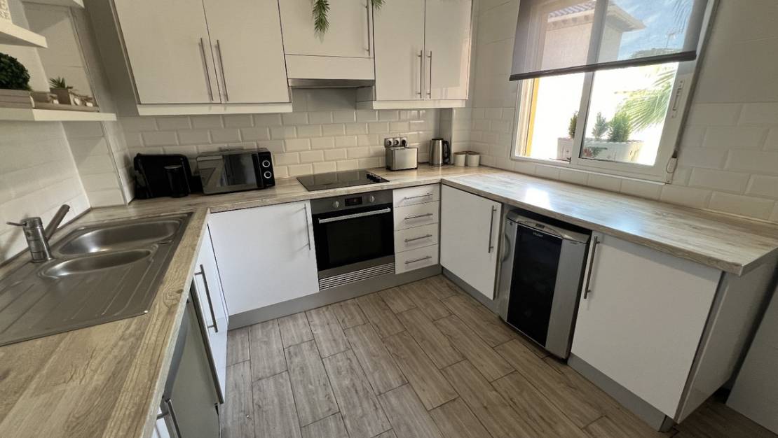 Sale - Villa - Orihuela - Orihuela Centro