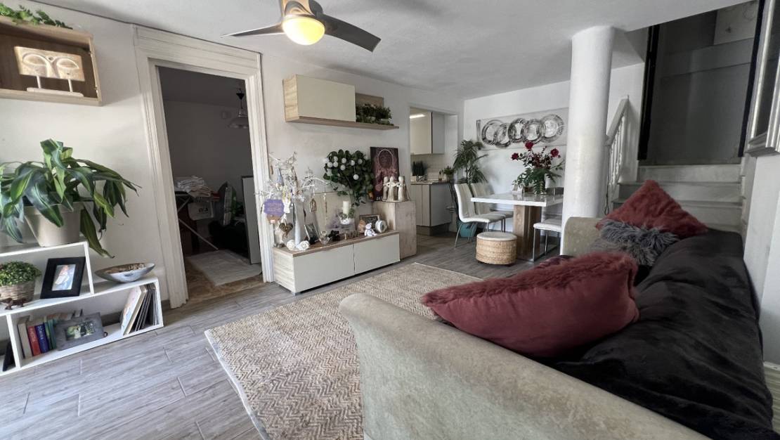 Sale - Villa - Orihuela - Orihuela Centro