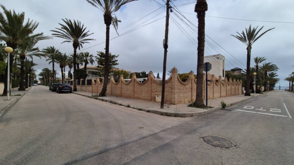 Sale - Villa - Orihuela - Orihuela Centro