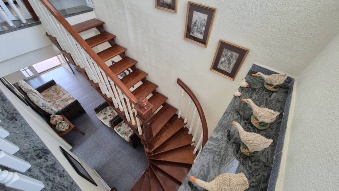 Sale - Villa - Orihuela - Orihuela Centro