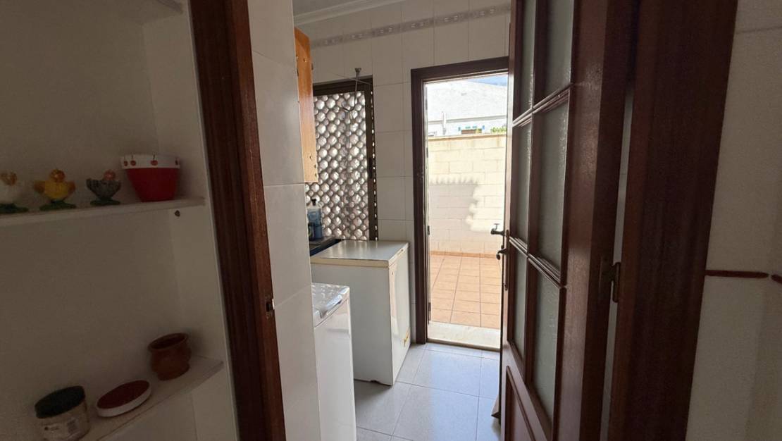 Sale - Villa - Orihuela - Orihuela Centro