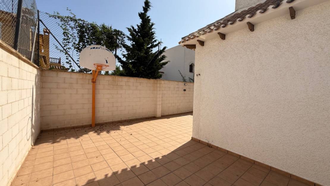 Sale - Villa - Orihuela - Orihuela Centro