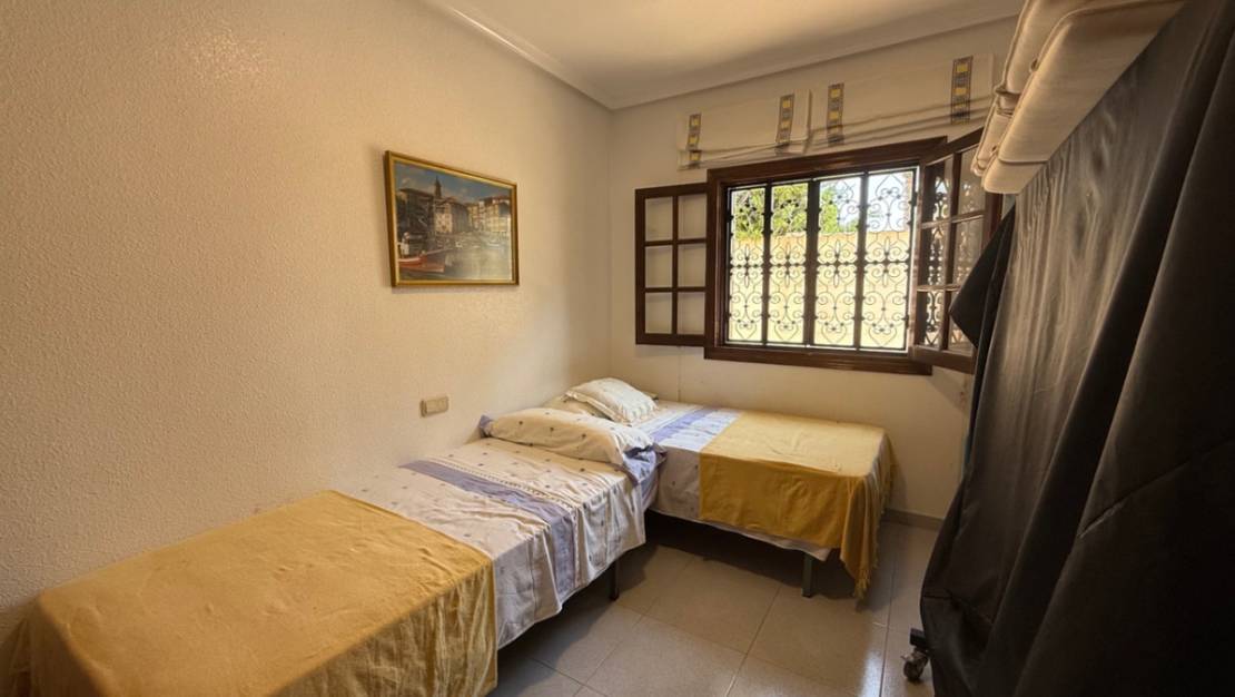 Sale - Villa - Orihuela - Orihuela Centro