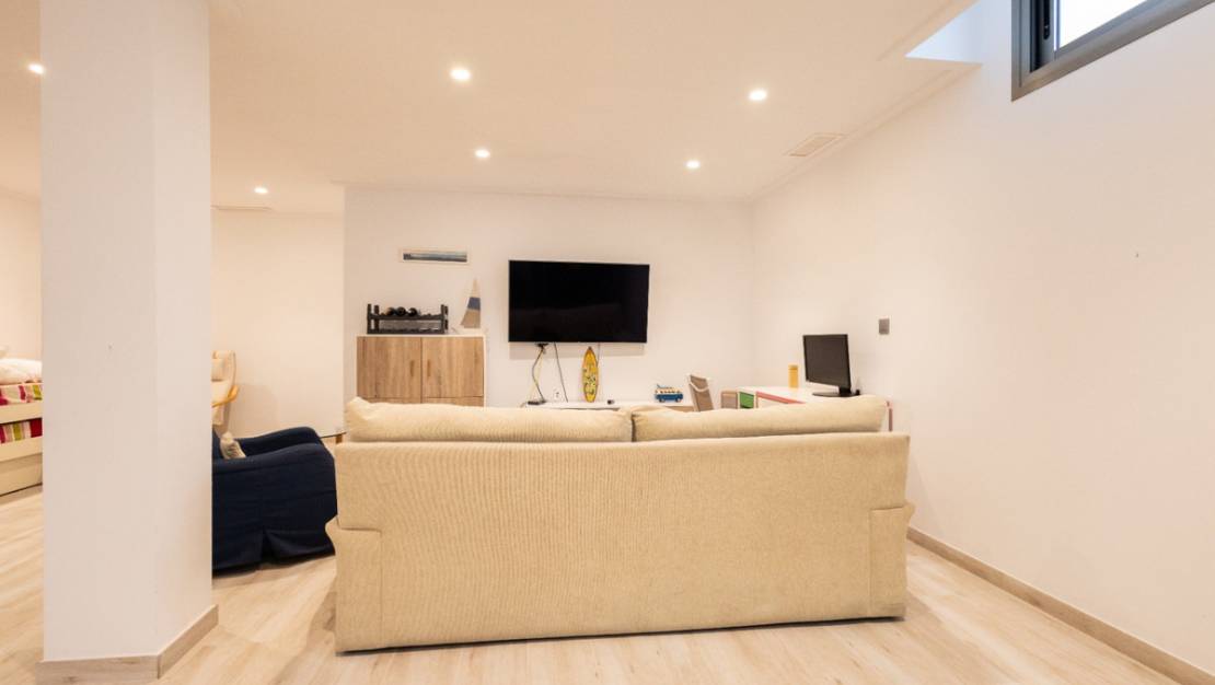 Sale - Villa - Orihuela - Orihuela Centro