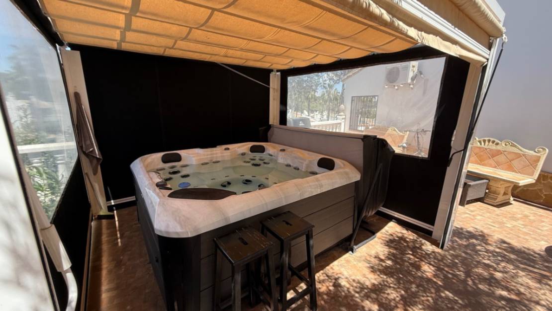 Sale - Villa - Orihuela - Orihuela Centro