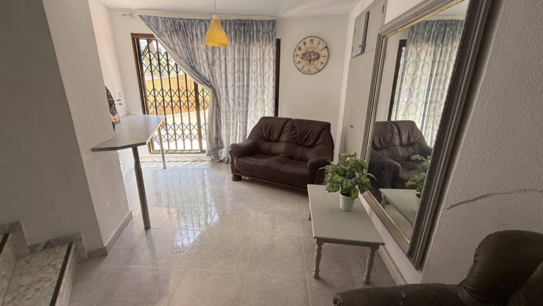Sale - Villa - Orihuela - Orihuela Centro