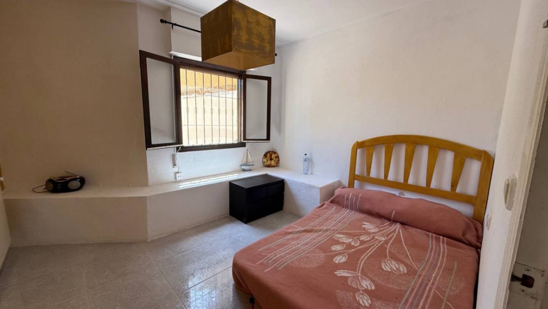 Sale - Villa - Orihuela - Orihuela Centro