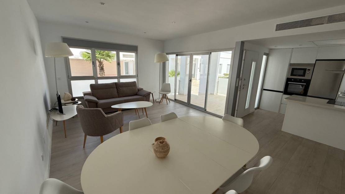 Sale - Villa - Orihuela - Orihuela Centro