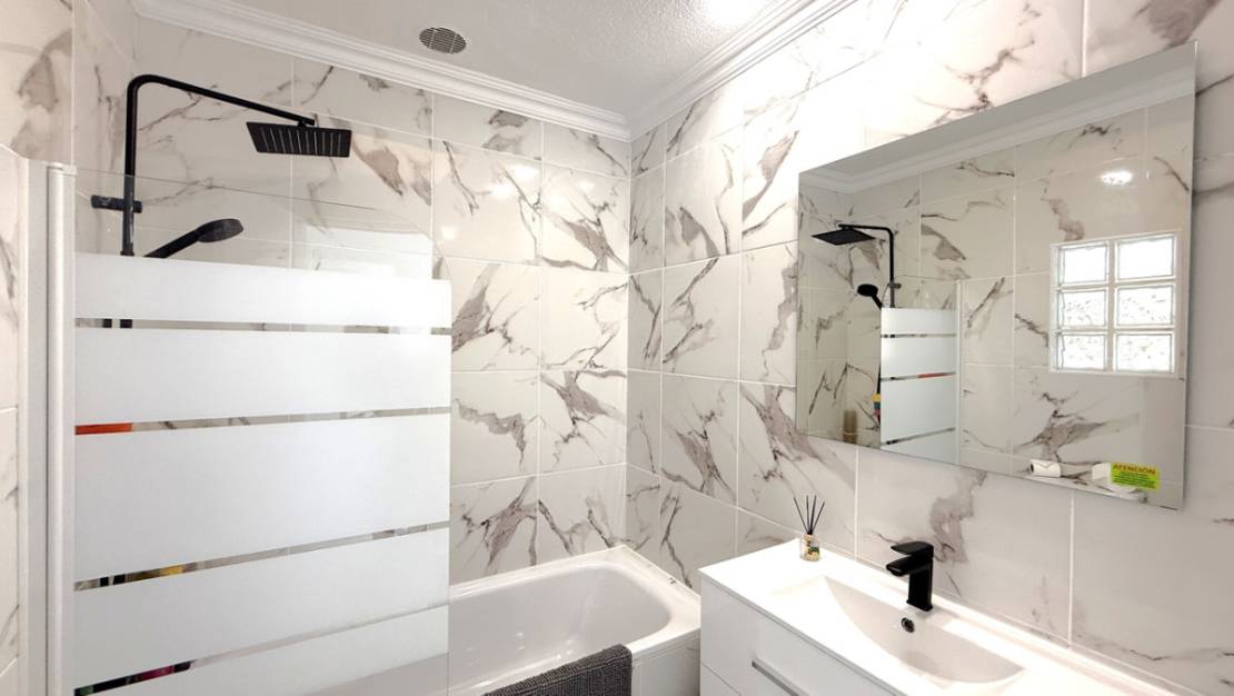 Sale - Villa - Orihuela - Orihuela Centro