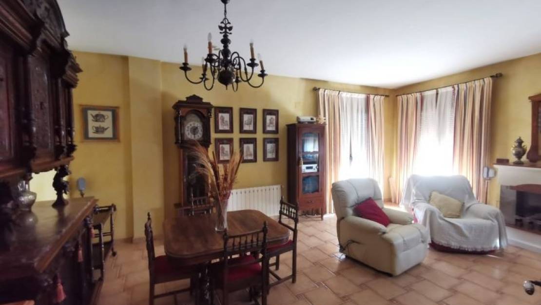 Sale - Villa - Orihuela - Orihuela Centro