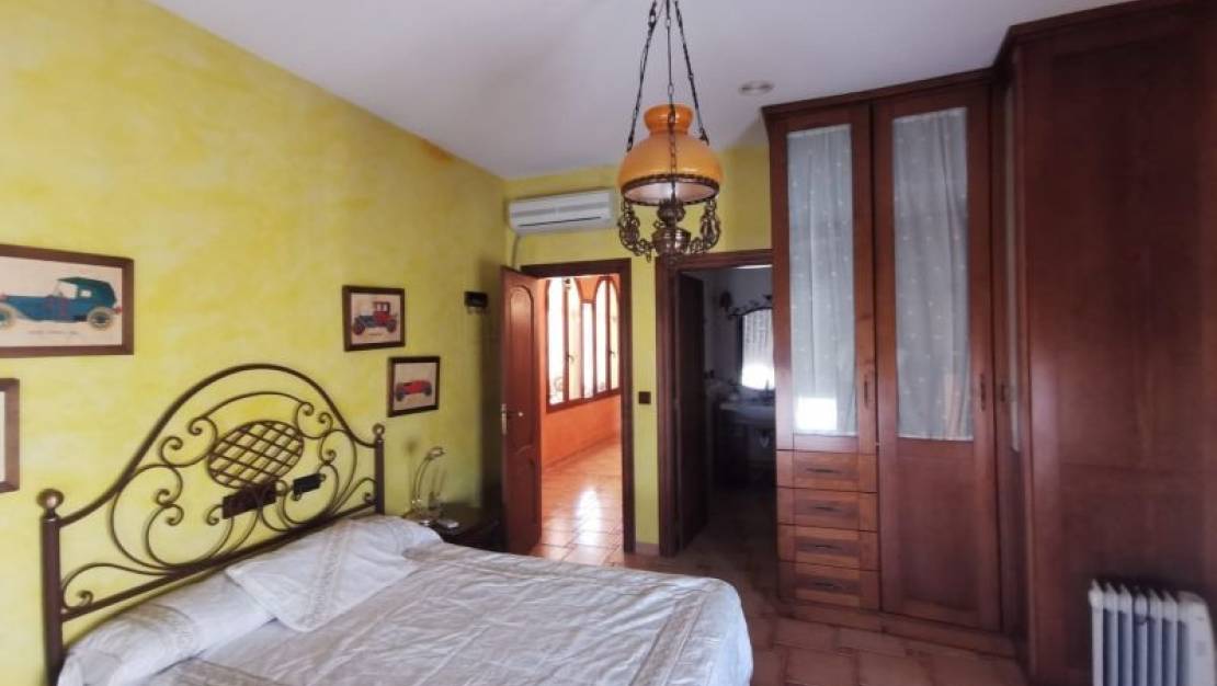 Sale - Villa - Orihuela - Orihuela Centro